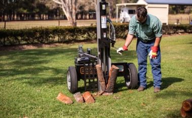 3 Signs You’ve Outgrown the Axe and Need a Log Splitter